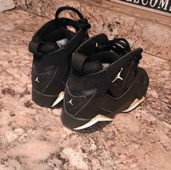 Jordan Other - Jordan Kids Sneakers in Black and Gold Size 2 Kids